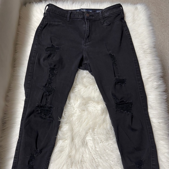 Hollister- High Waist- Curvy Size 29 - Picture 1 of 2